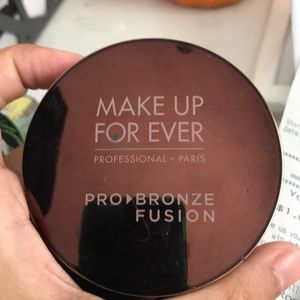 Makeup forever bronzer